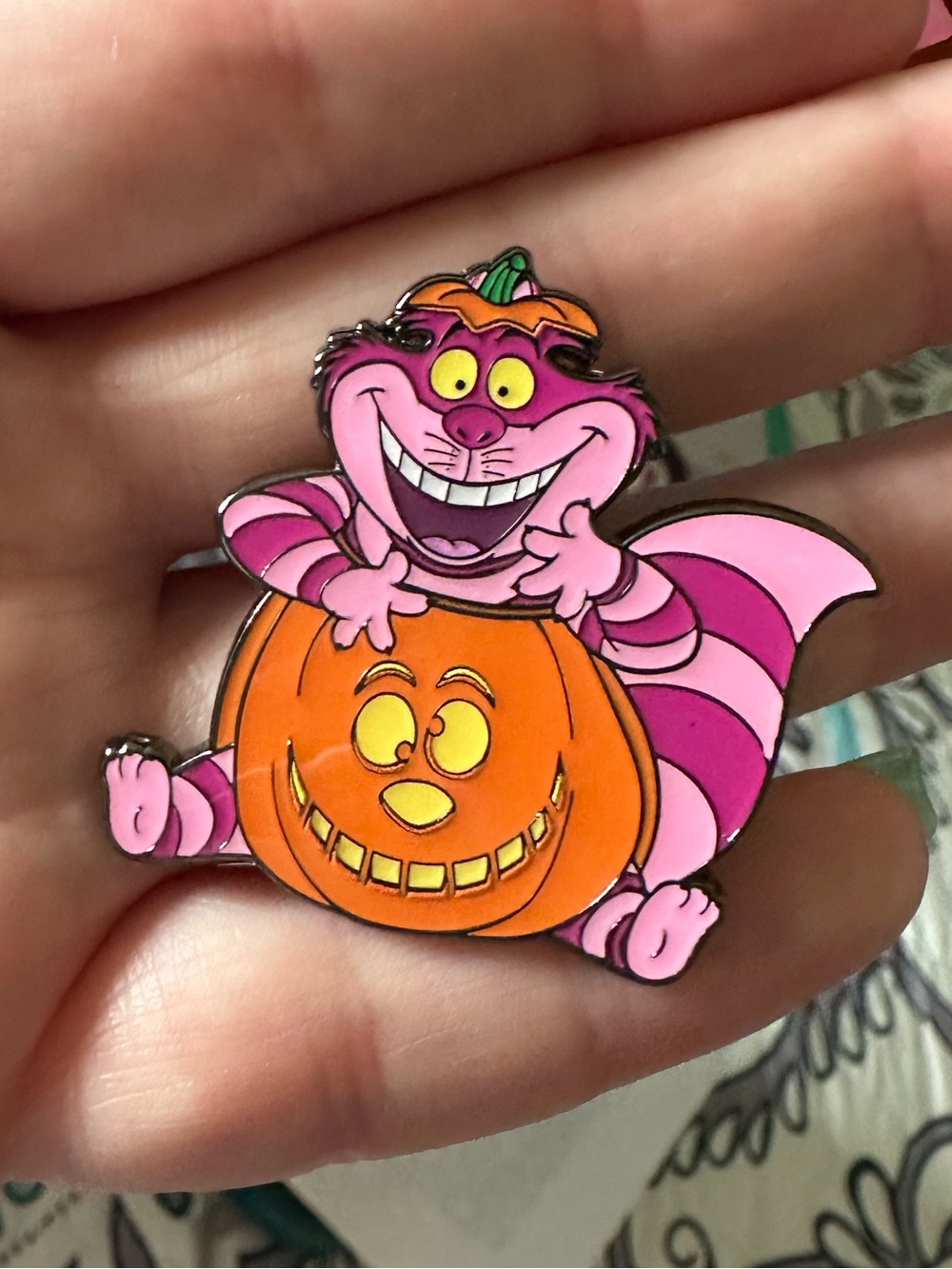 For sale, or trade. Disney Cats & Dogs, Cheshire Cat Pumpkin Enamel Pin - Picture 2 of 7